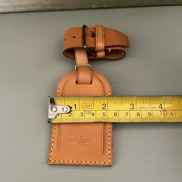 Louis Vuitton Luggage Tag & Poignet Set - Picture 10 of 12